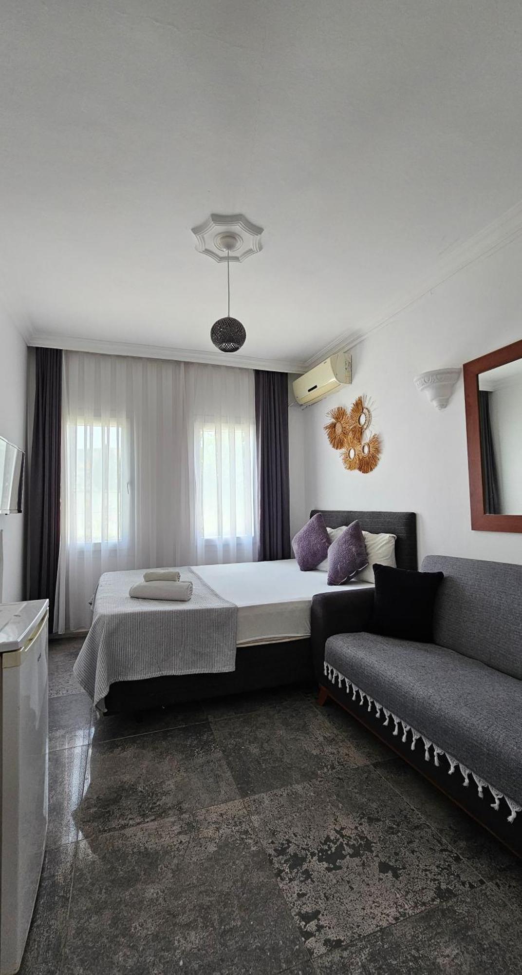 Merkez Kumsal Pansiyon Bodrum Ngoại thất bức ảnh
